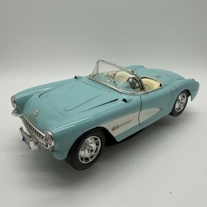 Model 1957 Chevrolet Corvette Convertible Bburago 1:18 Diecast Burago Lt. Blue